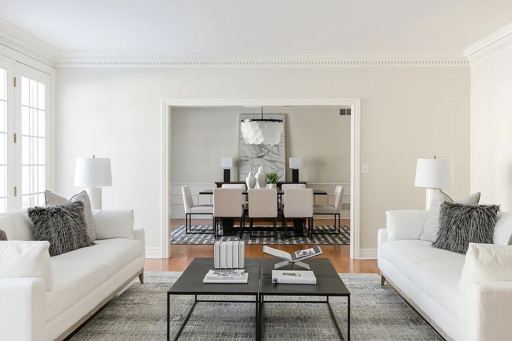 The Home in Hinsdale is designed for formal entertaining or casual every day living, now available for sale. This home located at 904 S Park Ave, Hinsdale, Illinois