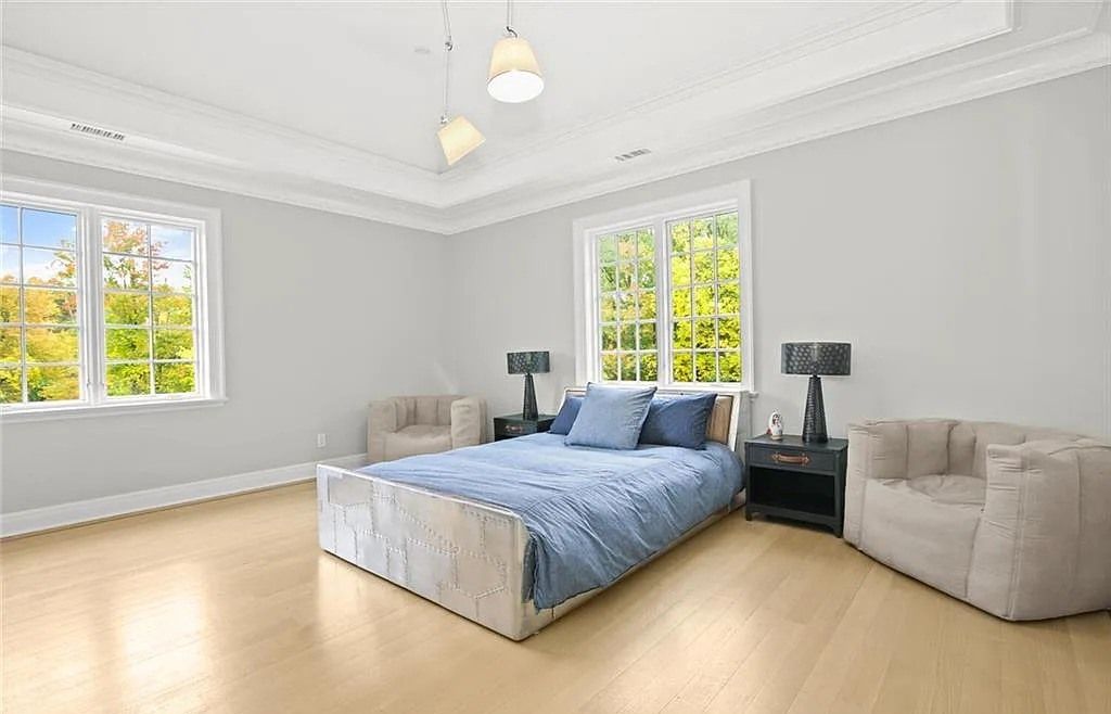 The Chateau in Armonk exudes warmth and luxurious comfort from the minute you enter, now available for sale. This home located at 4 Cowdray Park Drive, Armonk, New York