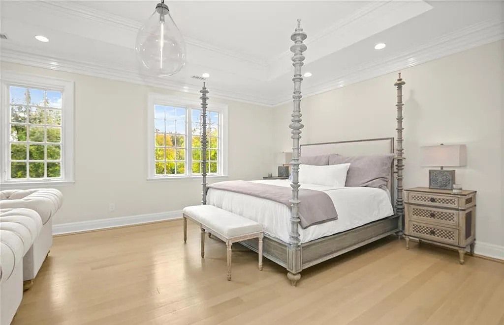 The Chateau in Armonk exudes warmth and luxurious comfort from the minute you enter, now available for sale. This home located at 4 Cowdray Park Drive, Armonk, New York