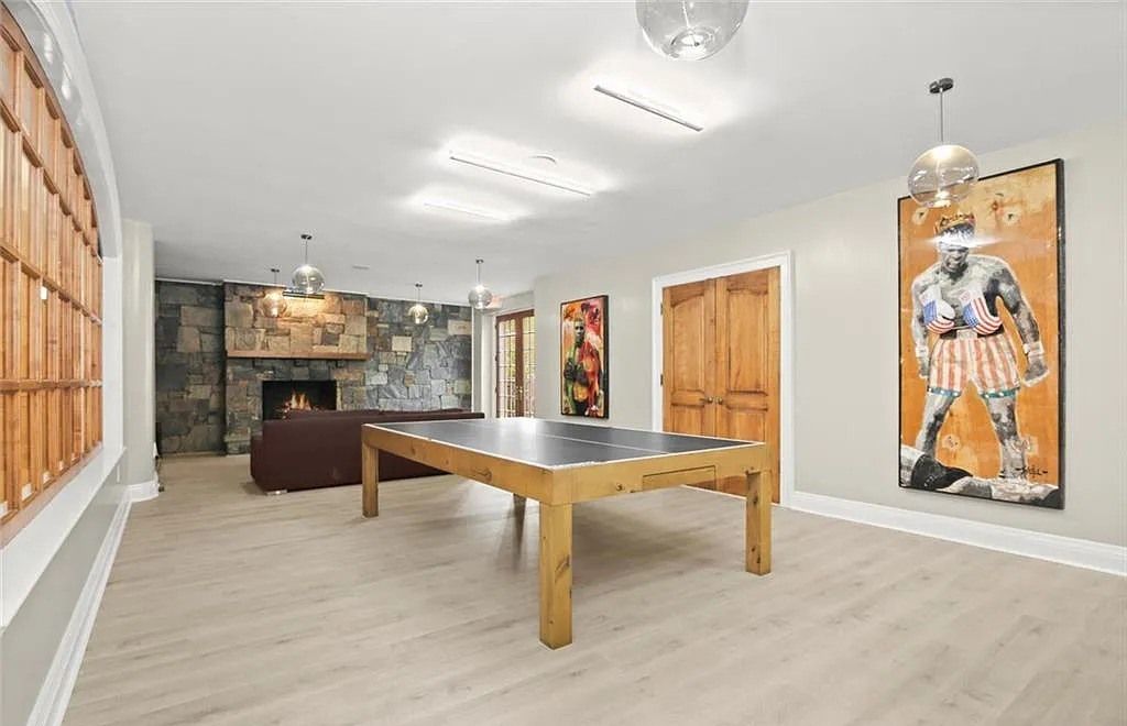 The Chateau in Armonk exudes warmth and luxurious comfort from the minute you enter, now available for sale. This home located at 4 Cowdray Park Drive, Armonk, New York