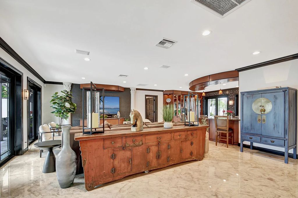 1 Duke Drive in Lake Worth, Florida offers a stunning waterfront living experience. Built in 1962, the house features 3 bedrooms and 3 bathrooms spread over a spacious 2,880 square feet of living space. The lot size is 0.29 acres, providing ample outdoor space for relaxation and entertainment.