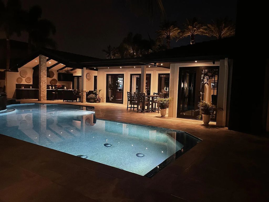 1 Duke Drive in Lake Worth, Florida offers a stunning waterfront living experience. Built in 1962, the house features 3 bedrooms and 3 bathrooms spread over a spacious 2,880 square feet of living space. The lot size is 0.29 acres, providing ample outdoor space for relaxation and entertainment.
