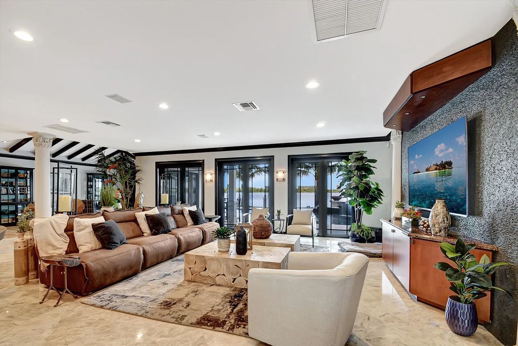 1 Duke Drive in Lake Worth, Florida offers a stunning waterfront living experience. Built in 1962, the house features 3 bedrooms and 3 bathrooms spread over a spacious 2,880 square feet of living space. The lot size is 0.29 acres, providing ample outdoor space for relaxation and entertainment.