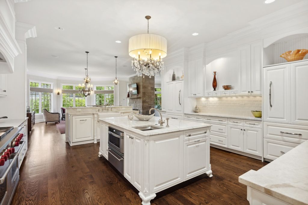 The Best of the Best This 3.995M Family Home Exudes Modern Luxury Elevated Style in Elmhurst IL 43