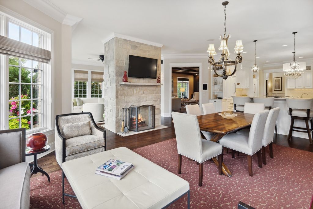 The Home in Elmhurst is an absolute masterpiece with a design perfect for everyday living as well as entertaining at every scale, now available for sale. This home located at 275 S Arlington Ave, Elmhurst, Illinois