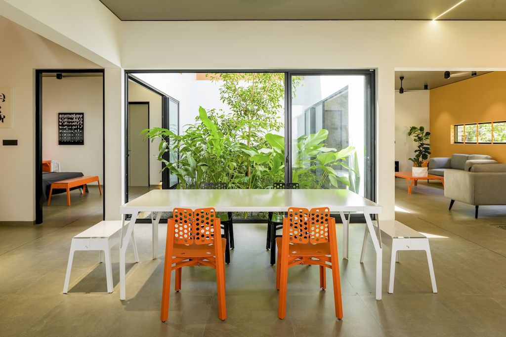 The Colour Burst House, Simple yet Bold Form by LIJO RENY Architects