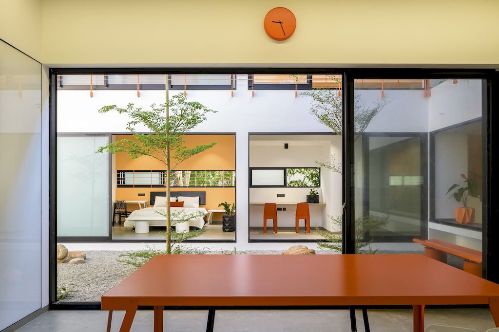 The Colour Burst House, Simple yet Bold Form by LIJO RENY Architects