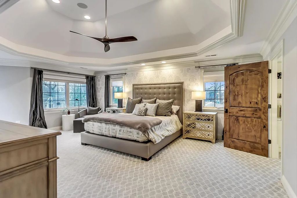 The House in Naperville is a stunning custom home built by a local luxury builder, now available for sale. This home located at 960 E Porter Ave, Naperville, Illinois