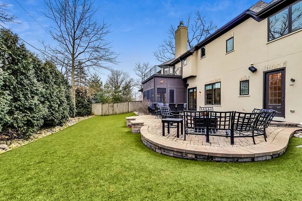 The House in Naperville is a stunning custom home built by a local luxury builder, now available for sale. This home located at 960 E Porter Ave, Naperville, Illinois