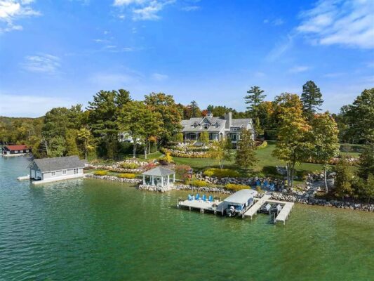 Absolutely Stunning Lake Estate Explains the Reasons for a Peaceful Living in Petoskey, Michigan Asking $13,995,000