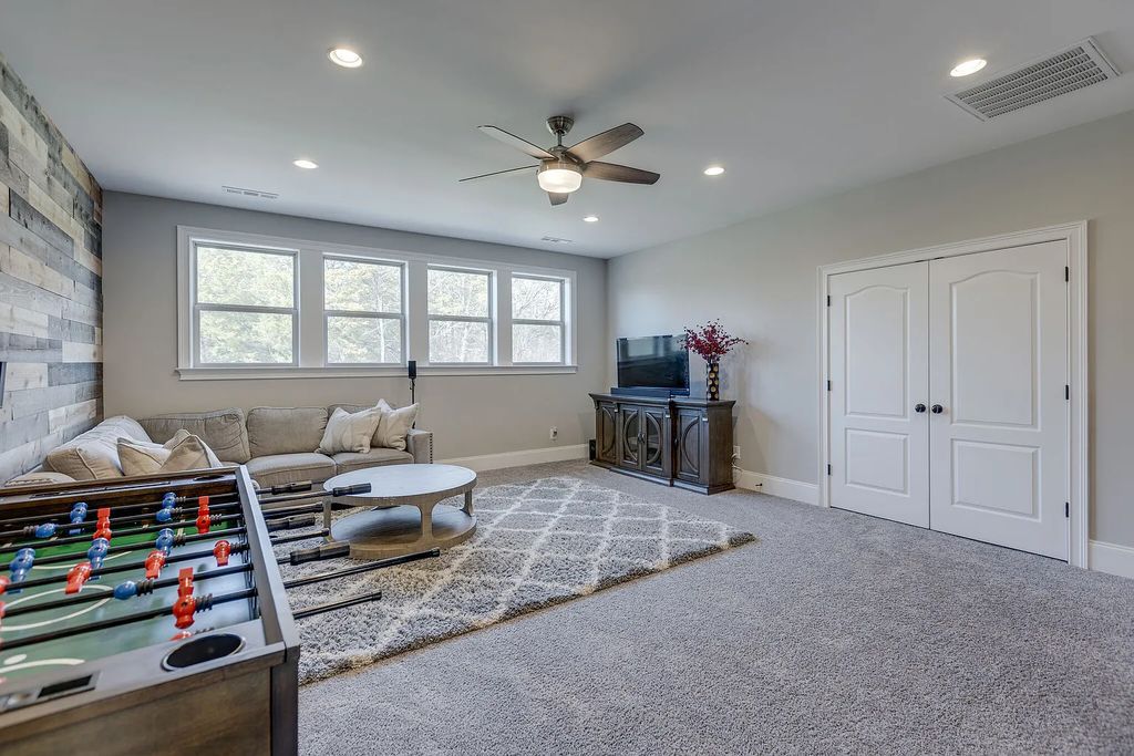 The Estate in Brentwood is a luxurious home offering endless opportunities for entertainment and relaxation now available for sale. This home located at 1933 Parade Dr, Brentwood, Tennessee; offering 05 bedrooms and 05 bathrooms with 4,939 square feet of living spaces.