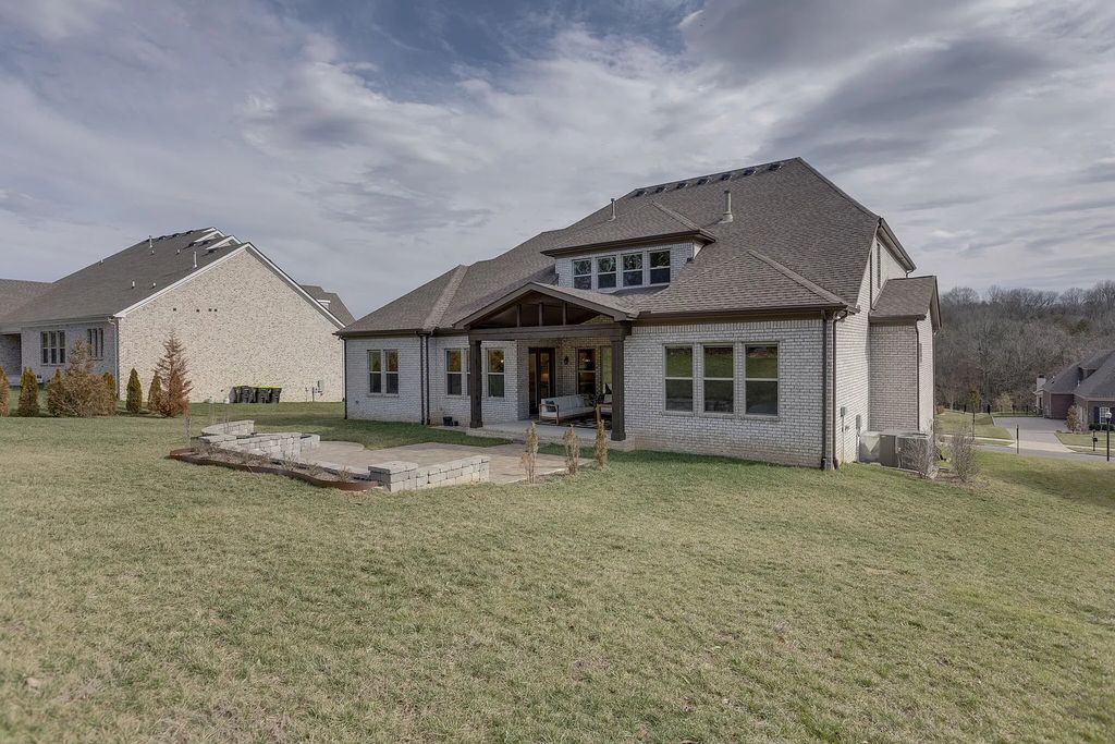 The Estate in Brentwood is a luxurious home offering endless opportunities for entertainment and relaxation now available for sale. This home located at 1933 Parade Dr, Brentwood, Tennessee; offering 05 bedrooms and 05 bathrooms with 4,939 square feet of living spaces.