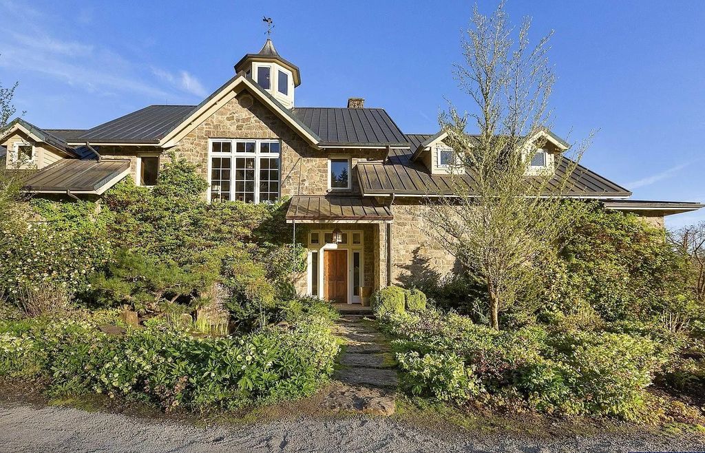 The Estate in Scio is a luxurious home having too many features to list now available for sale. This home located at 38741 Lulay Rd, Scio, Oregon; offering 04 bedrooms and 04 bathrooms with 4,500 square feet of living spaces. 