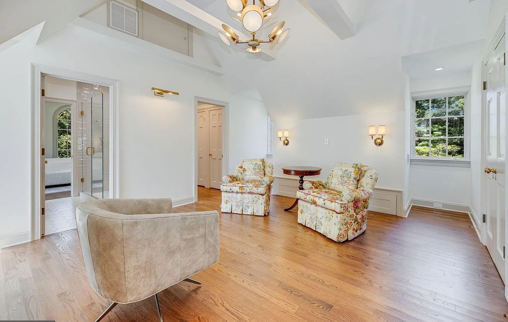 The Estate in Potomac is a luxurious home set on private lot with mature trees and professionally designed landscaping now available for sale. This home located at 9000 Congressional Pkwy, Potomac, Maryland; offering 06 bedrooms and 10 bathrooms with 14,745 square feet of living spaces.