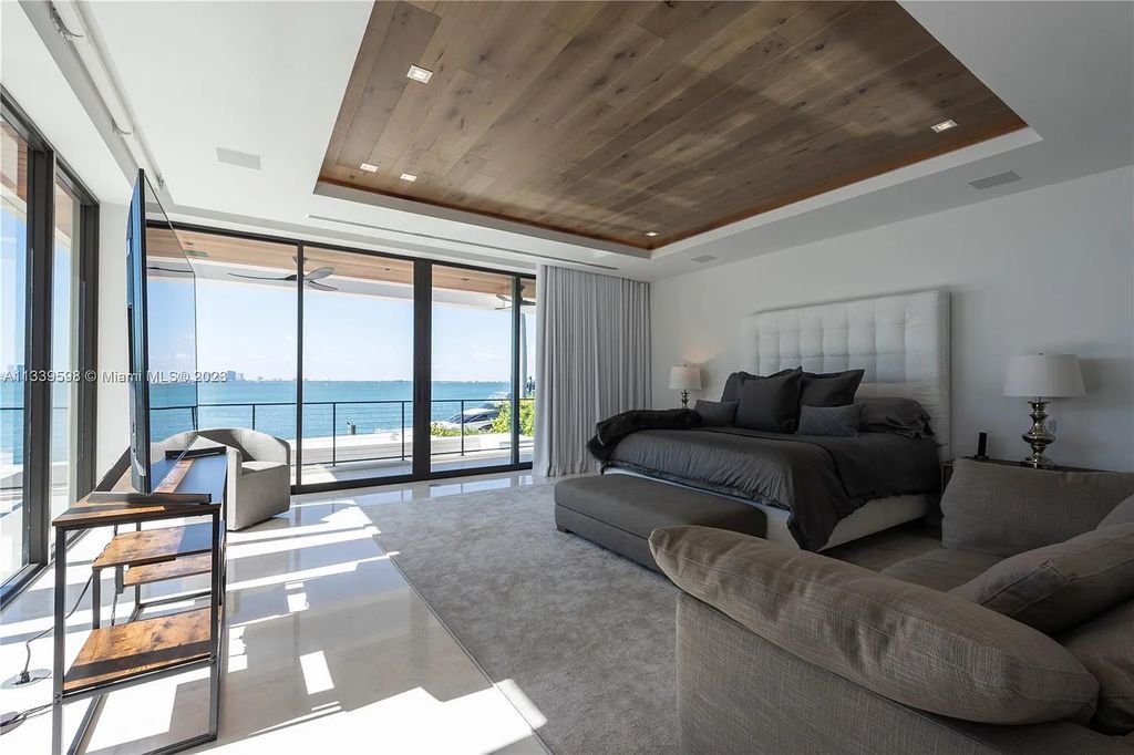 5718 N Bay Road, Miami Beach, Florida, is the perfect residence for luxury living. It features high-luxury furnishings and unmatched indoor/outdoor living spaces.