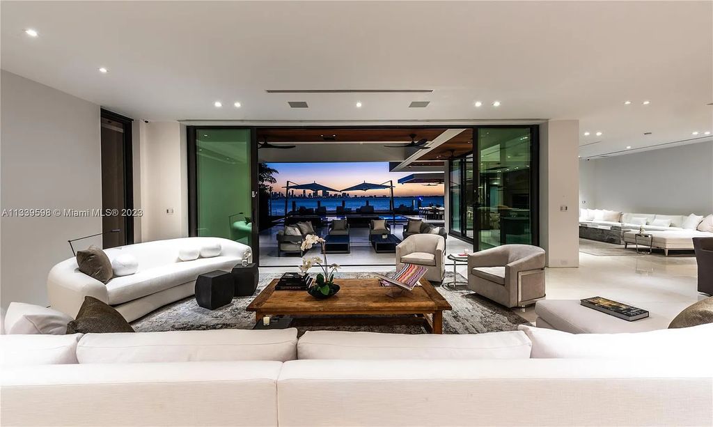 5718 N Bay Road, Miami Beach, Florida, is the perfect residence for luxury living. It features high-luxury furnishings and unmatched indoor/outdoor living spaces.