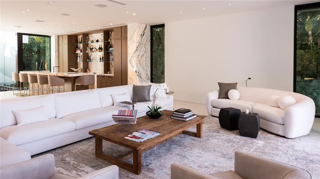 5718 N Bay Road, Miami Beach, Florida, is the perfect residence for luxury living. It features high-luxury furnishings and unmatched indoor/outdoor living spaces.