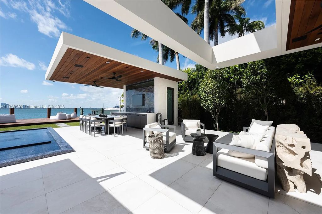 5718 N Bay Road, Miami Beach, Florida, is the perfect residence for luxury living. It features high-luxury furnishings and unmatched indoor/outdoor living spaces.