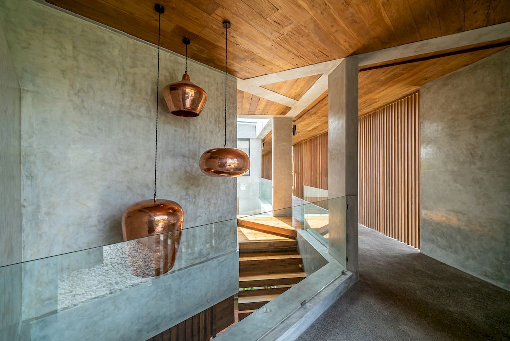 BPE House, blend of sustainable living and nature by Bali Gedeg Builders