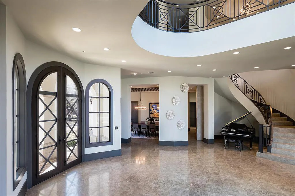 10333 Woodford Dr Dallas TX 75229 21