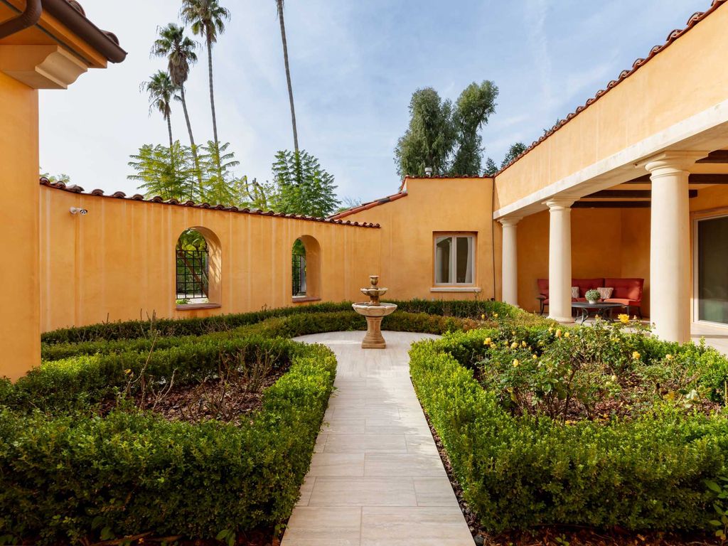 This beautiful Tuscany-inspired estate is located at 19609 W Citrus Ridge Dr, Tarzana, California. Built in 2015, the property sits on a vast 1.66-acre lot and boasts sweeping city light views. The house features 5 bedrooms and 7 bathrooms, with a living area of 6,581 square feet. 
