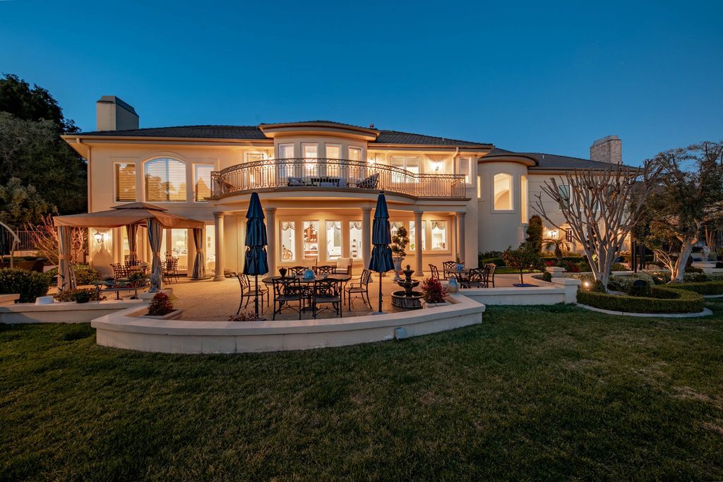 This North-facing French-inspired estate is located in the prestigious Bradbury Estates, an exclusive equestrian and estate community close to L.A., Pasadena, and the Santa Anita Race Track. Built in 2000 by Mur-sol, this custom estate boasts 6 bedrooms with walk-in closets, including a downstairs guest wing with a private bath, and a library.