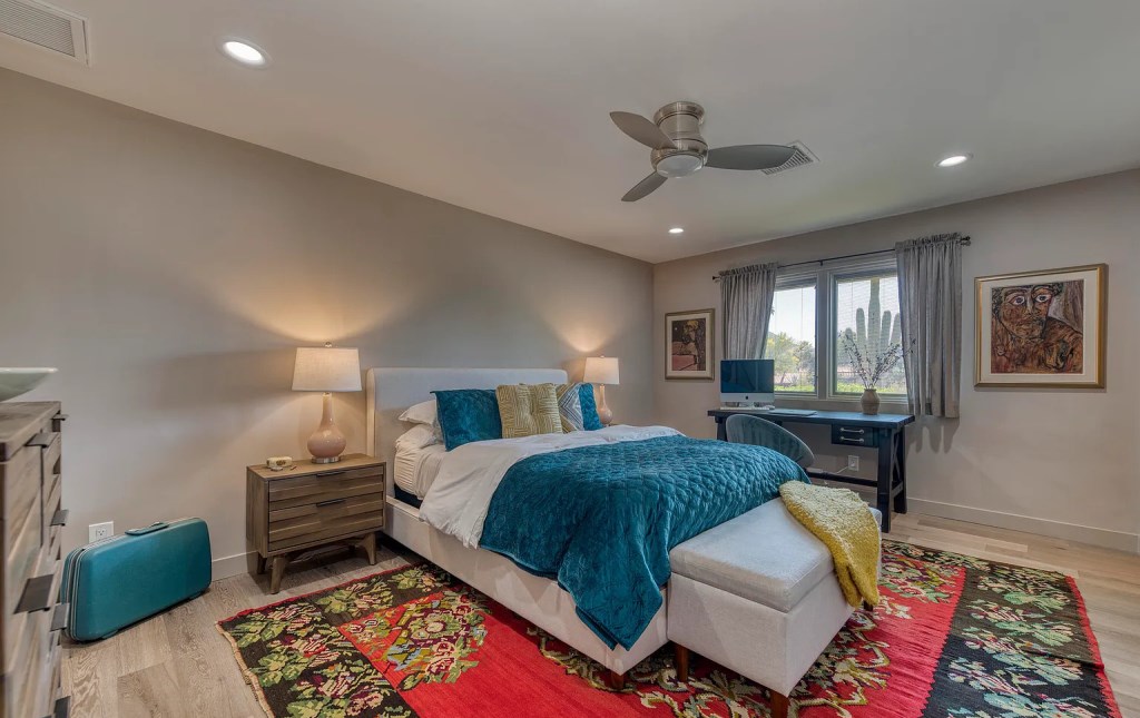 4630 E Clearwater Pkwy Paradise Valley AZ 85253 10
