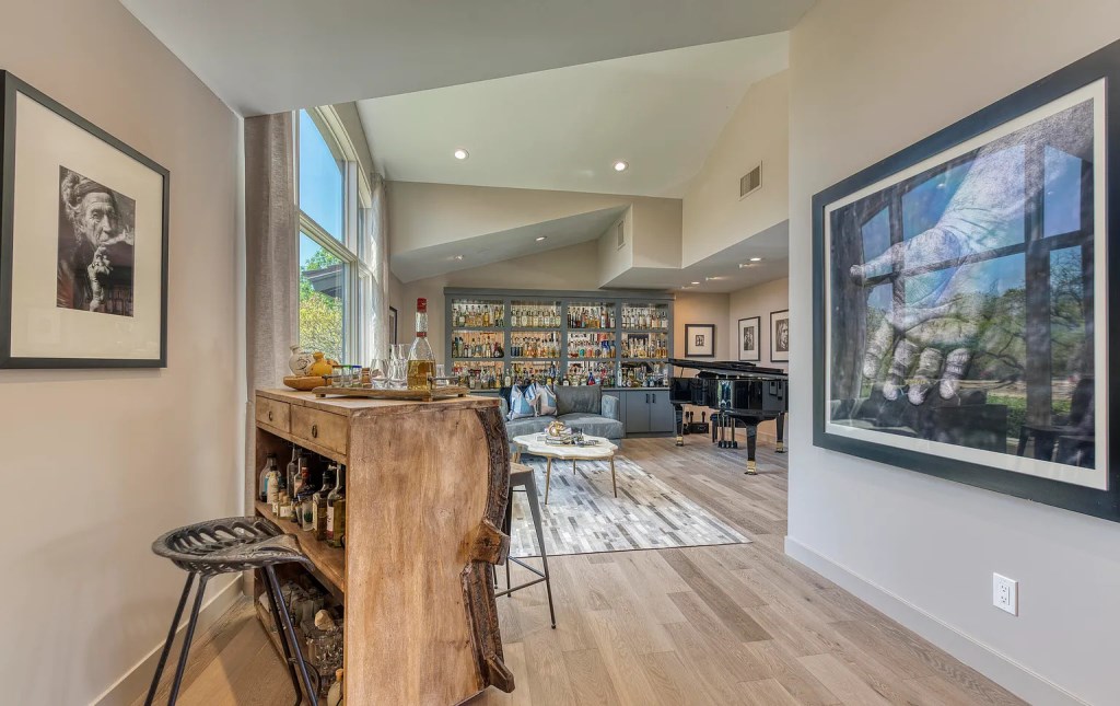 4630 E Clearwater Pkwy Paradise Valley AZ 85253 17