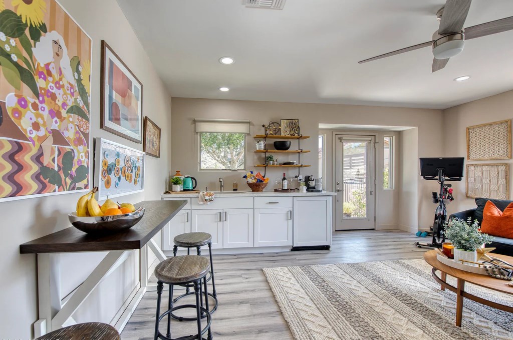 4630 E Clearwater Pkwy Paradise Valley AZ 85253 5