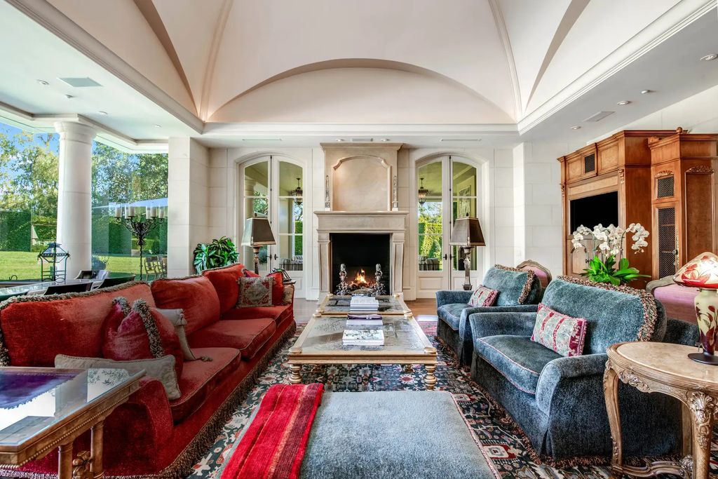 55 Beverly Park is a grand-scale residence located in the exclusive guard-gated enclave of Beverly Park. This luxurious estate, expertly designed by acclaimed architect Bob Ray Offenhauser, exudes an air of French Chateau meets Southern California living, and sits on 2.89 acres of romantic French-style garden landscaping.
