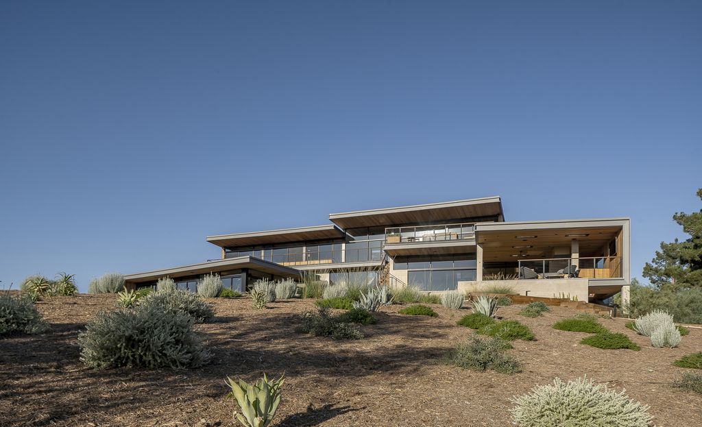 Arroyo Oak House, open & transparent project by Aaron Neubert Architects