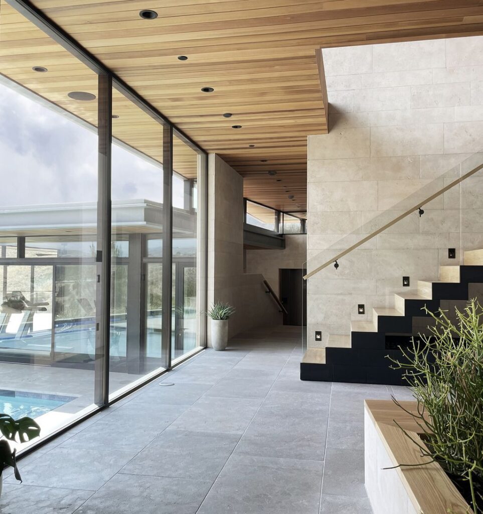 Arroyo Oak House, open & transparent project by Aaron Neubert Architects