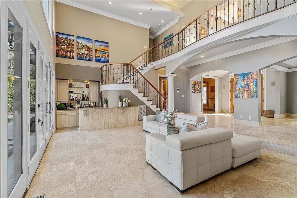 The Estate in Charlotte embodies modern luxury & amenities, now available for sale. This home located at 6312 Mitchell Hollow Rd, Charlotte, North Carolina