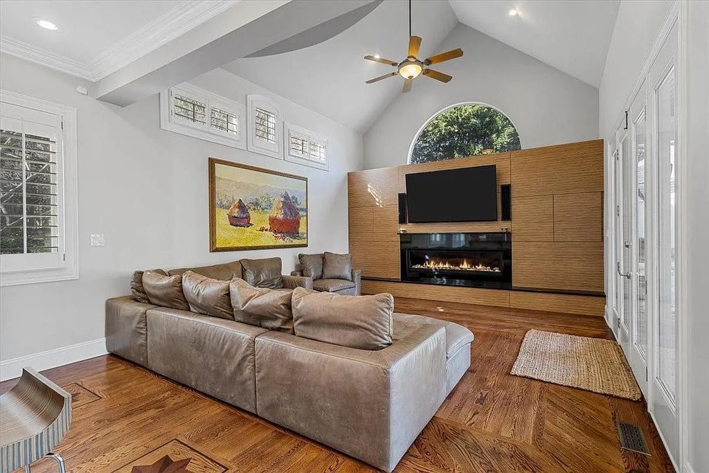 The Estate in Charlotte embodies modern luxury & amenities, now available for sale. This home located at 6312 Mitchell Hollow Rd, Charlotte, North Carolina