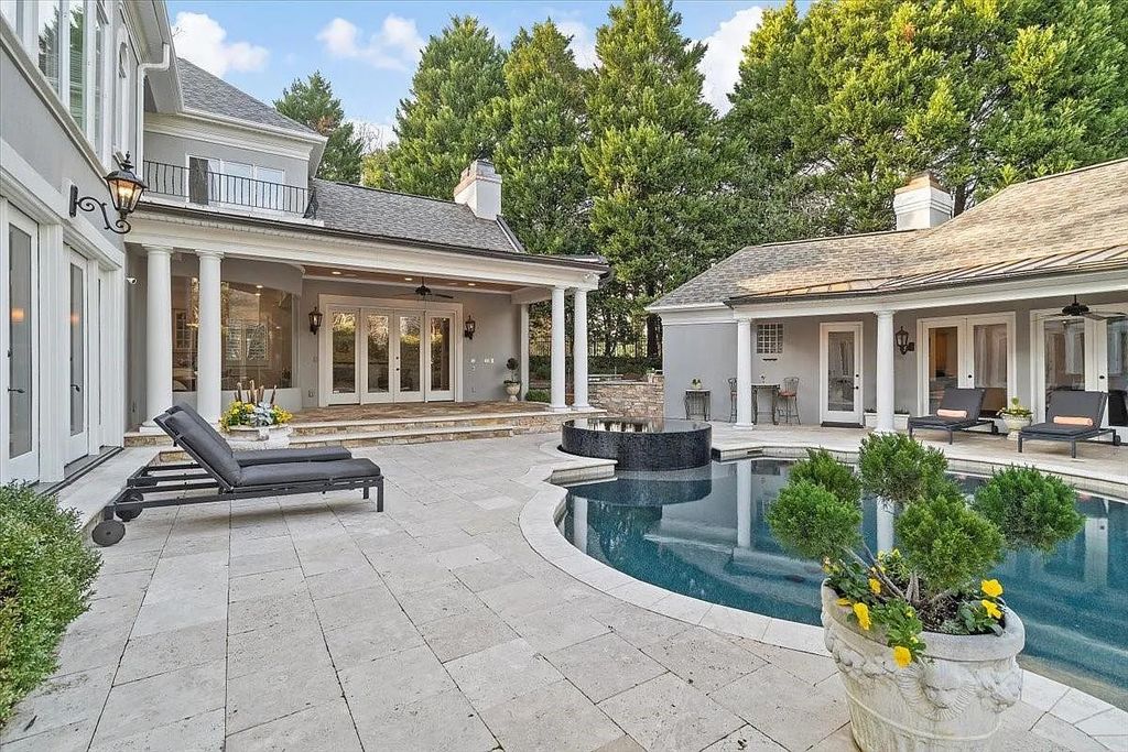 The Estate in Charlotte embodies modern luxury & amenities, now available for sale. This home located at 6312 Mitchell Hollow Rd, Charlotte, North Carolina