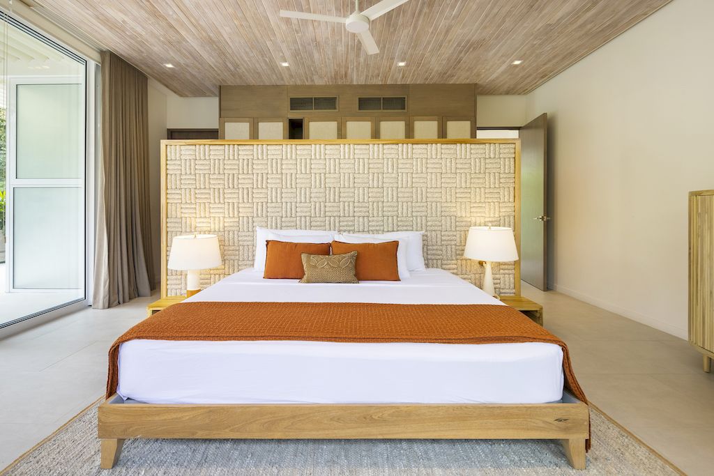 Casa Azucar, an Oasis Blends Indoor and Outdoor Living by Studio Saxe