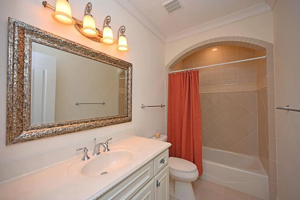 The Estate in Cincinnati is a luxurious home with great floor plan - great for entertaining now available for sale. This home located at 5455 Brillwood Ln, Cincinnati, Ohio; offering 05 bedrooms and 06 bathrooms with 6,367 square feet of living spaces. 