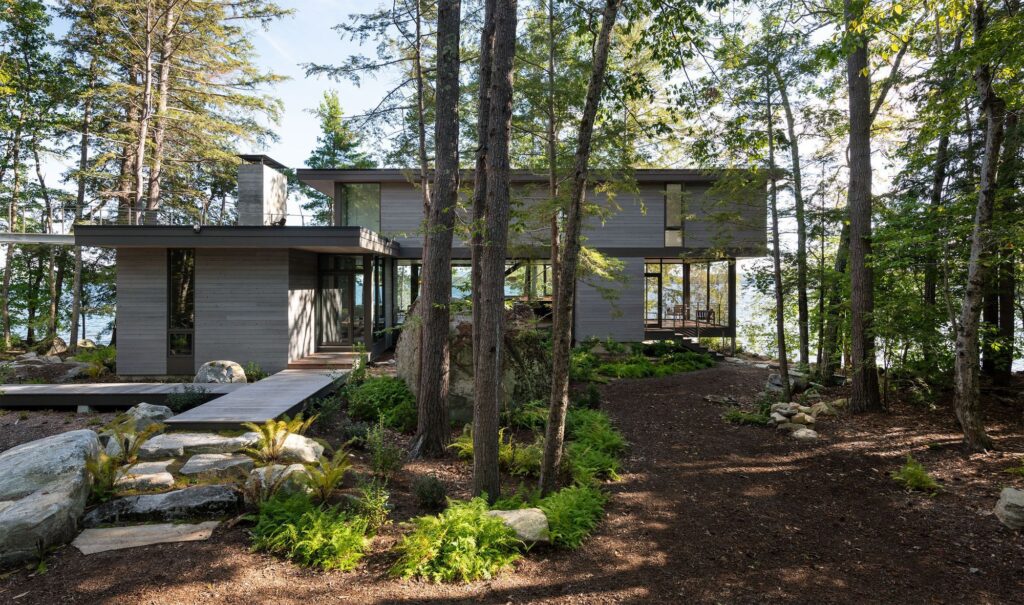 Elevated Camp House to Enjoy Nature by Murdough Design Architects