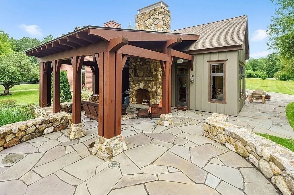 The Property in Sudbury is one of a kind property with masterfully designed, meticulously built and completed in 2006, now available for sale. This home located at 249 Dutton Rd, Sudbury, Massachusetts; 