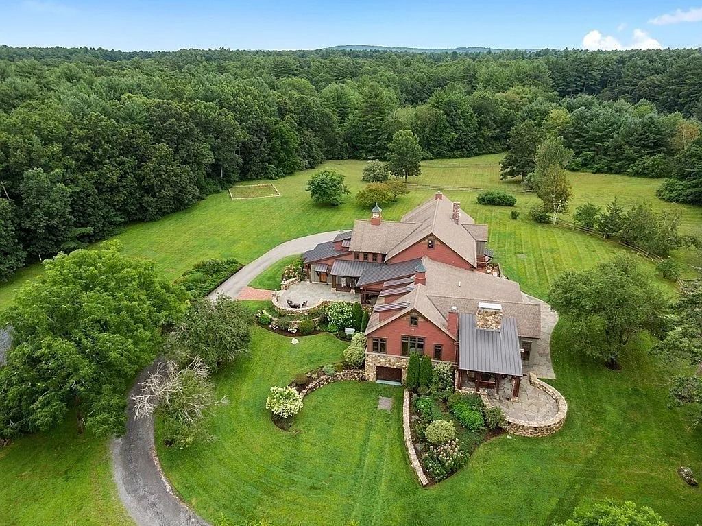 The Property in Sudbury is one of a kind property with masterfully designed, meticulously built and completed in 2006, now available for sale. This home located at 249 Dutton Rd, Sudbury, Massachusetts; 