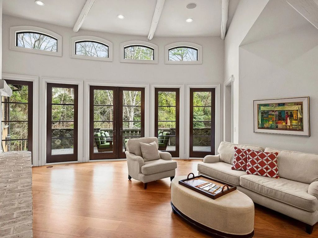 The Estate in Charlotte is thoughtfully designed for entertaining from pool side dinners under the stars or enjoy cocktails on one of your many terraces, now available for sale. This home located at 5403 Gorham Dr, Charlotte, North Carolina