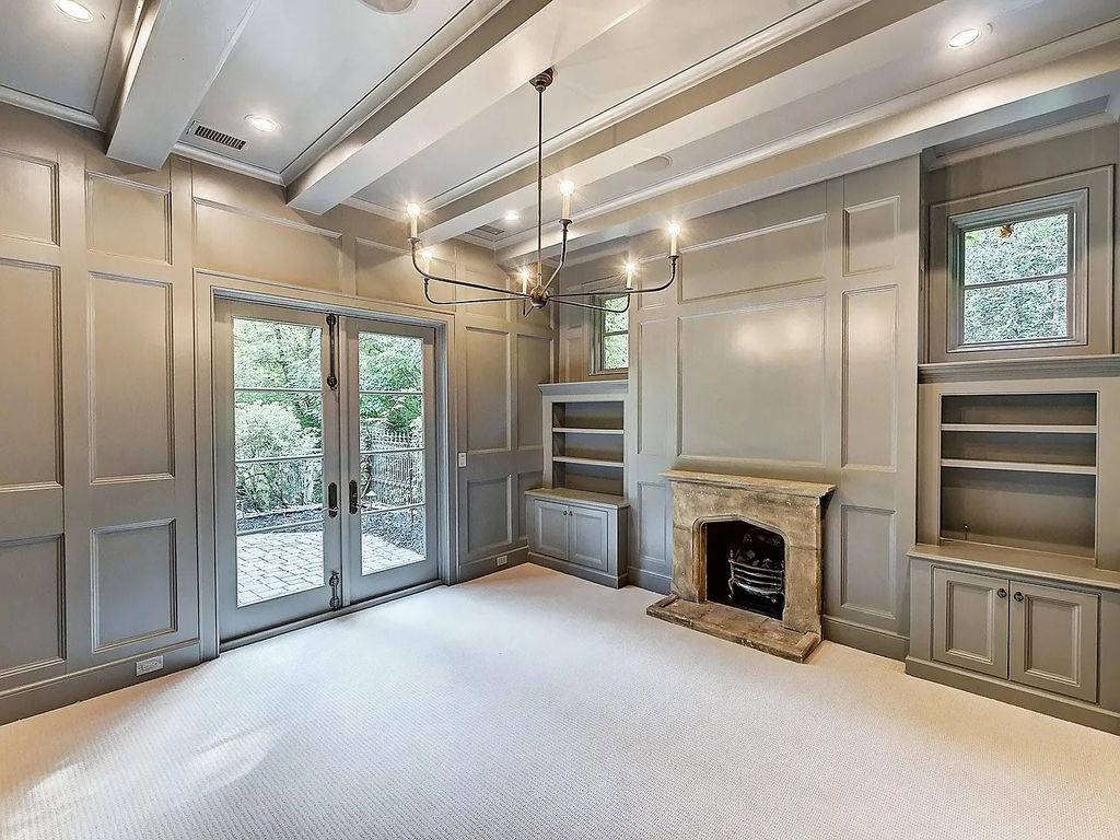 The Estate in Charlotte is thoughtfully designed for entertaining from pool side dinners under the stars or enjoy cocktails on one of your many terraces, now available for sale. This home located at 5403 Gorham Dr, Charlotte, North Carolina