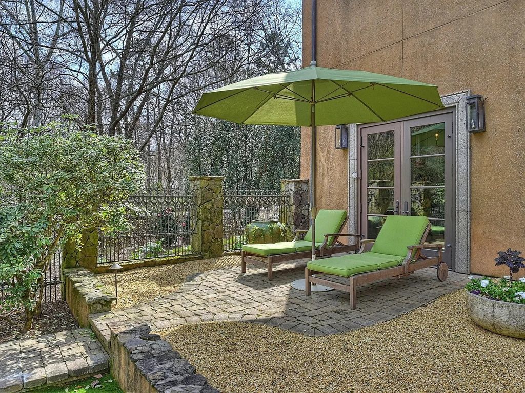 The Estate in Charlotte is thoughtfully designed for entertaining from pool side dinners under the stars or enjoy cocktails on one of your many terraces, now available for sale. This home located at 5403 Gorham Dr, Charlotte, North Carolina
