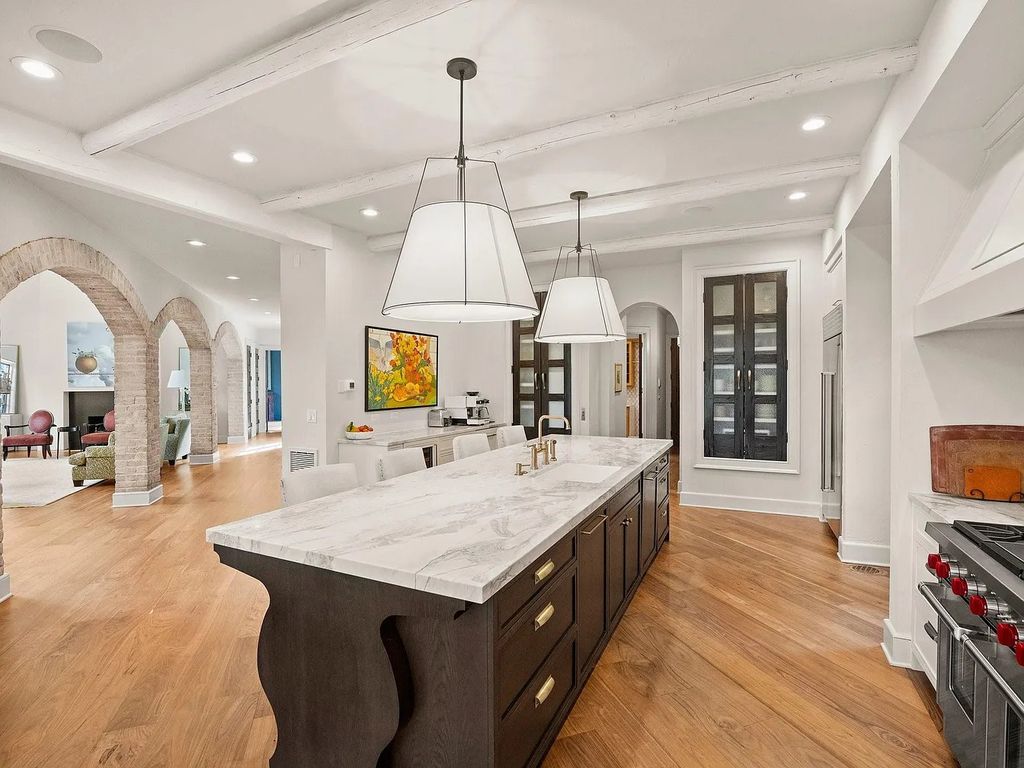 The Estate in Charlotte is thoughtfully designed for entertaining from pool side dinners under the stars or enjoy cocktails on one of your many terraces, now available for sale. This home located at 5403 Gorham Dr, Charlotte, North Carolina