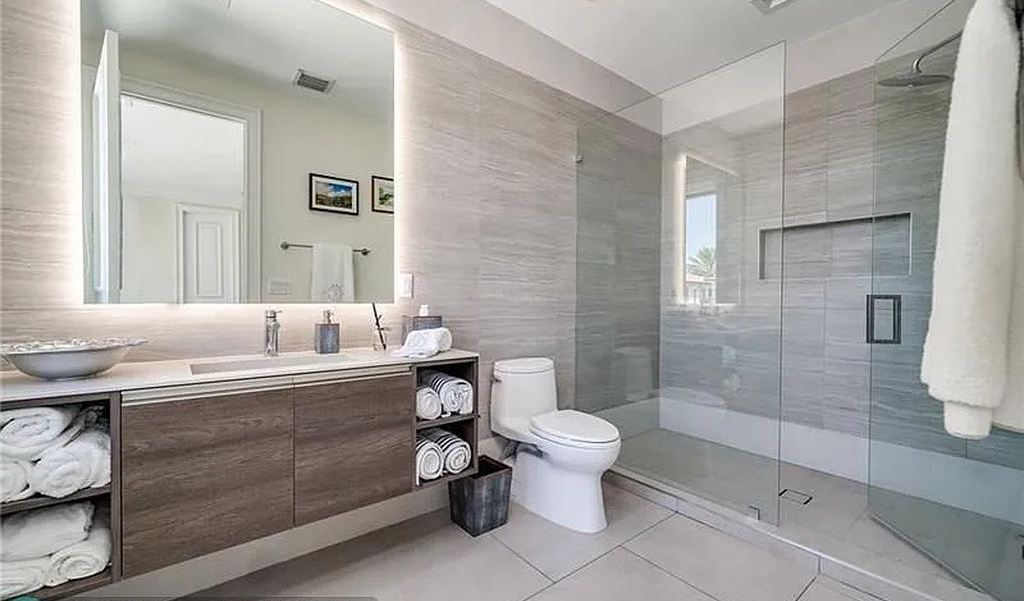 Discover a life of luxury and sophistication at 34 Isla Bahia Drive in Fort Lauderdale, Florida. This luxurious home boasts 6 bedrooms and 8 bathrooms, with over 8,000 square feet of living space situated on a spacious 0.30-acre lot.