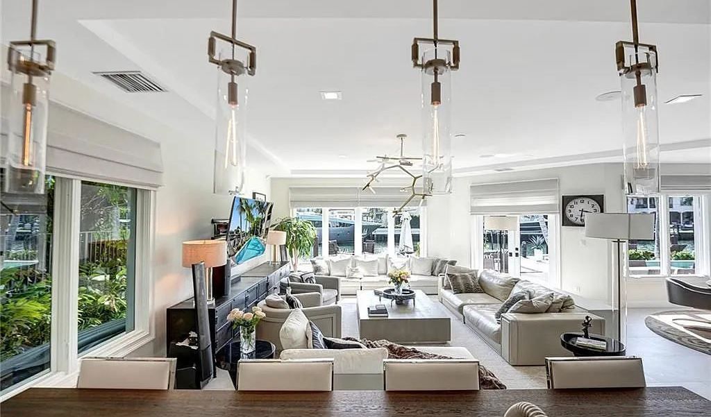 Discover a life of luxury and sophistication at 34 Isla Bahia Drive in Fort Lauderdale, Florida. This luxurious home boasts 6 bedrooms and 8 bathrooms, with over 8,000 square feet of living space situated on a spacious 0.30-acre lot.