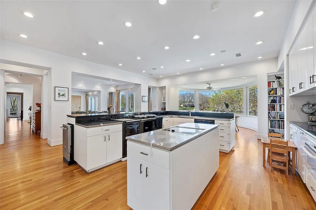 For $3.2M, This is Your Chance to Own Lakefront Property with Bauhaus-style Architecture in Charlotte, NC