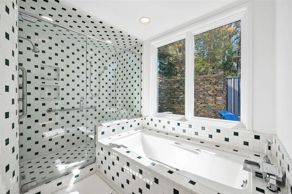 For $3.2M, This is Your Chance to Own Lakefront Property with Bauhaus-style Architecture in Charlotte, NC