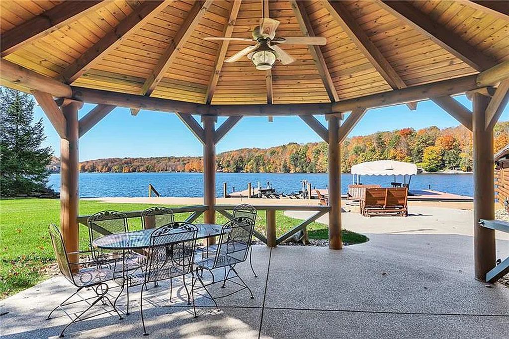 The Estate in Central City is a luxurious home meticulously maintained from the entrance to the inside and landscaping now available for sale. This home located at 196 S Peninsula Dr, Central City, Pennsylvania; offering 05 bedrooms and 05 bathrooms with 4,198 square feet of living spaces.
