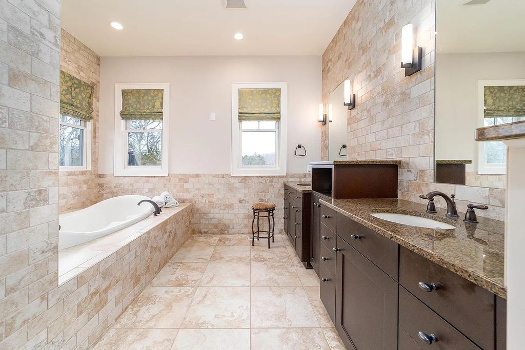 The Estate in Midland is a luxurious home now available for sale. This home located at 13500 Cabarrus Station Rd, Midland, North Carolina